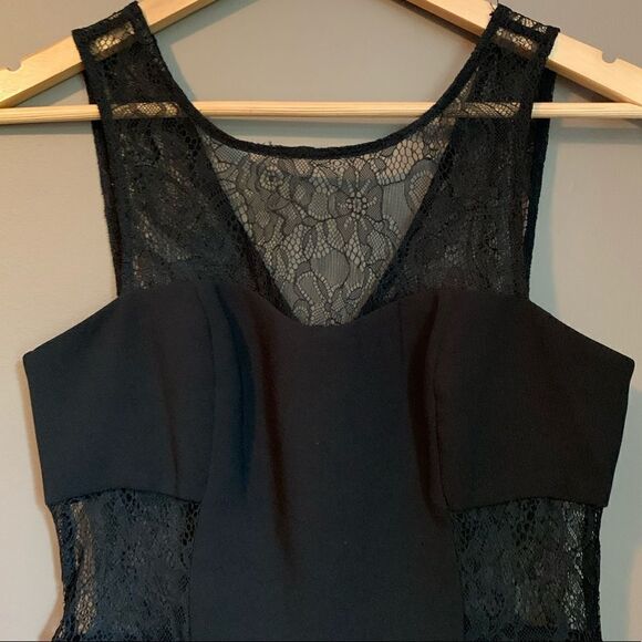 BCBGeneration black sleeveless lace dress - Picture 7 of 15